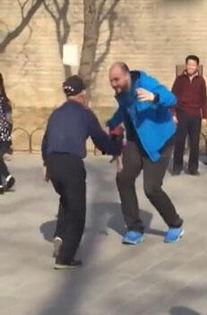 搞笑民间斗舞,欢乐无限，舞动乡村