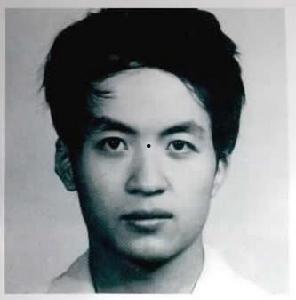 顾城的姐姐顾乡照片,照片中的诗意人生